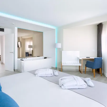 Hotel apartamentowy Playaolid & Costa Adeje (Tenerife)