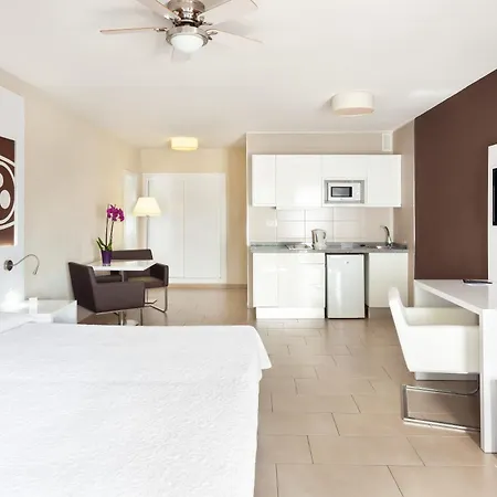 Playaolid & Aparthotel