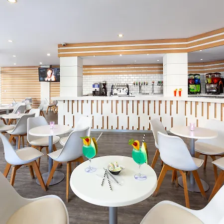 Playaolid Aparthotel