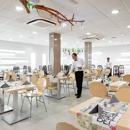 Aparthotel Playaolid & Costa Adeje (Tenerife)