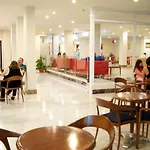 Playaolid & Aparthotel 3*