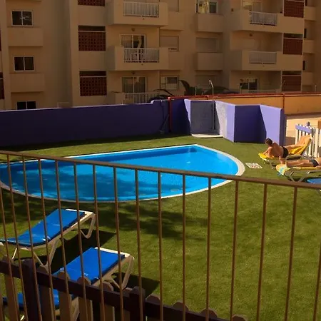 Playaolid & מלון דירות 3*