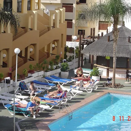 Ξενοδοχείο με διαμερίσματα Playaolid Costa Adeje (Tenerife)