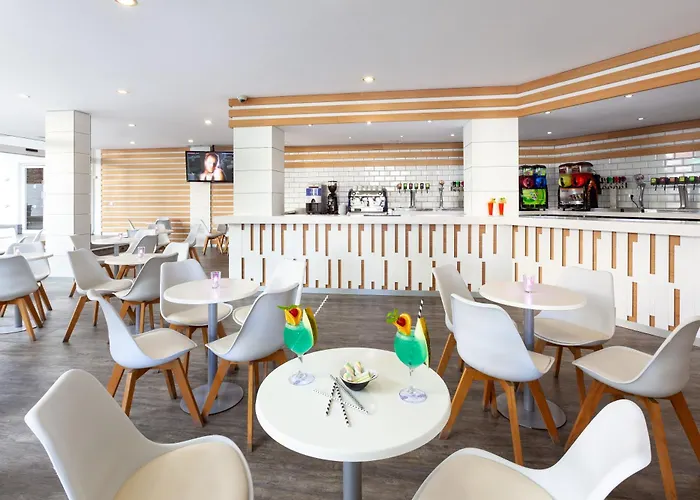 Playaolid & Aparthotel