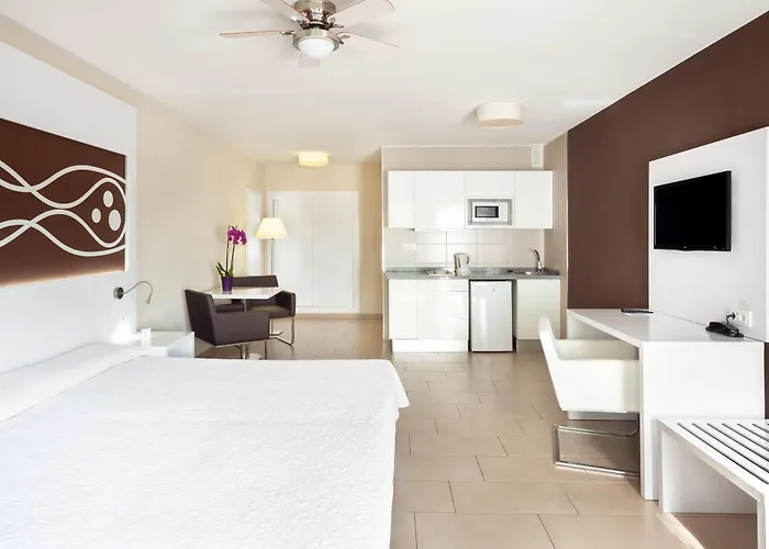 Playaolid & Aparthotel